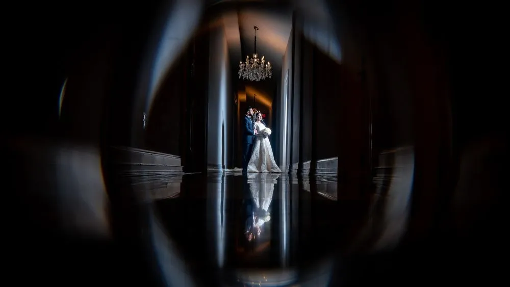 Gilded Halls, wedding photograph by Sameen Photography