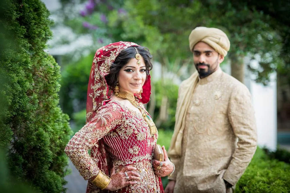 Red and Gold, wedding photograph by Sameen Photography