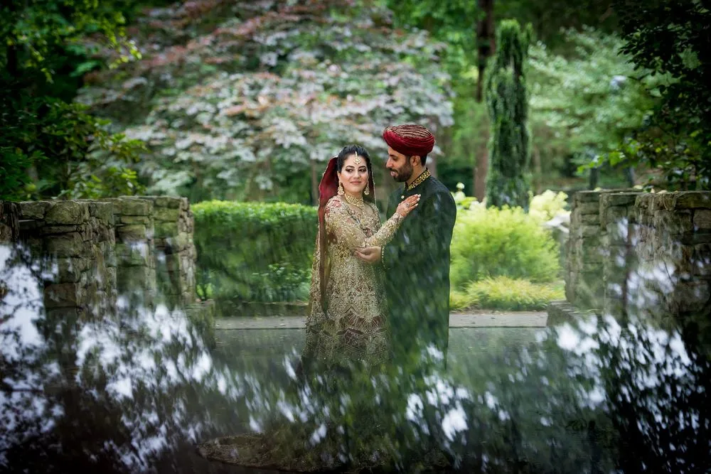 Red and Gold, wedding photograph by Sameen Photography